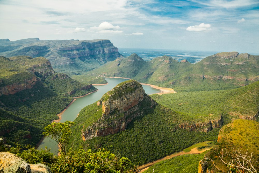 Mountain landscape used as an illustrative research reference